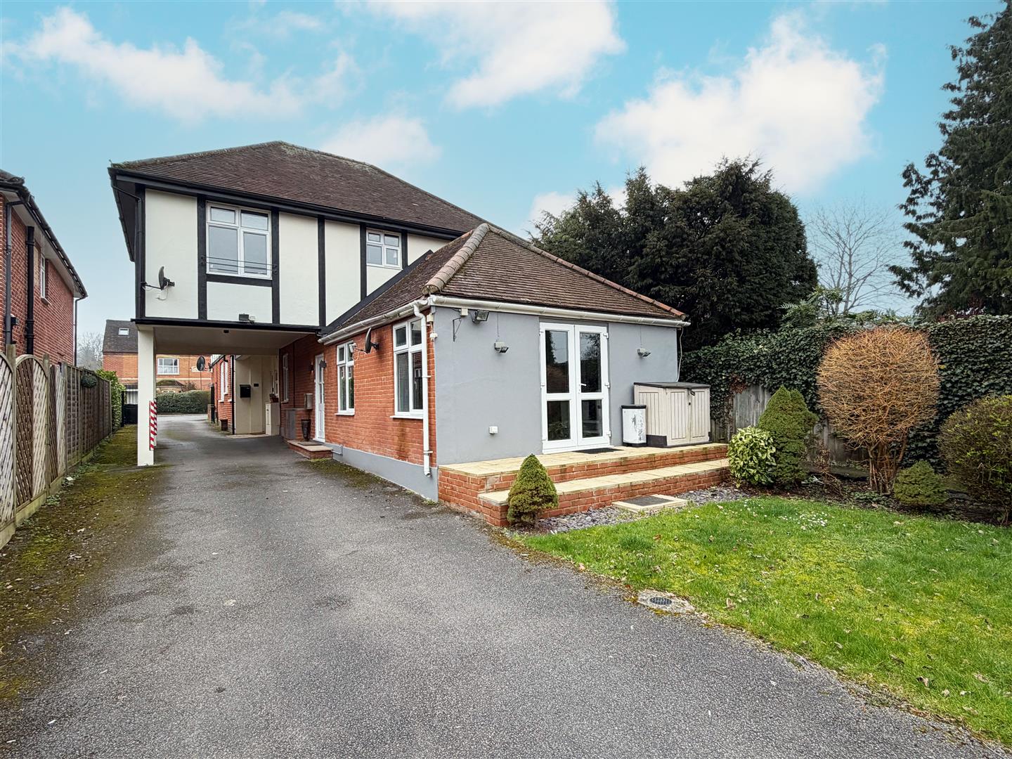 Chobham Road, Sunningdale, Berkshire
